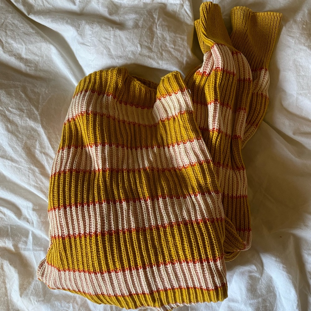 Free people sweater